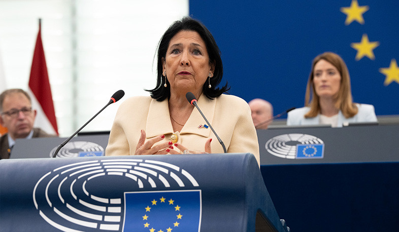 Европа должна найти рычаги, чтобы действовать: Саломе Зурабишвили