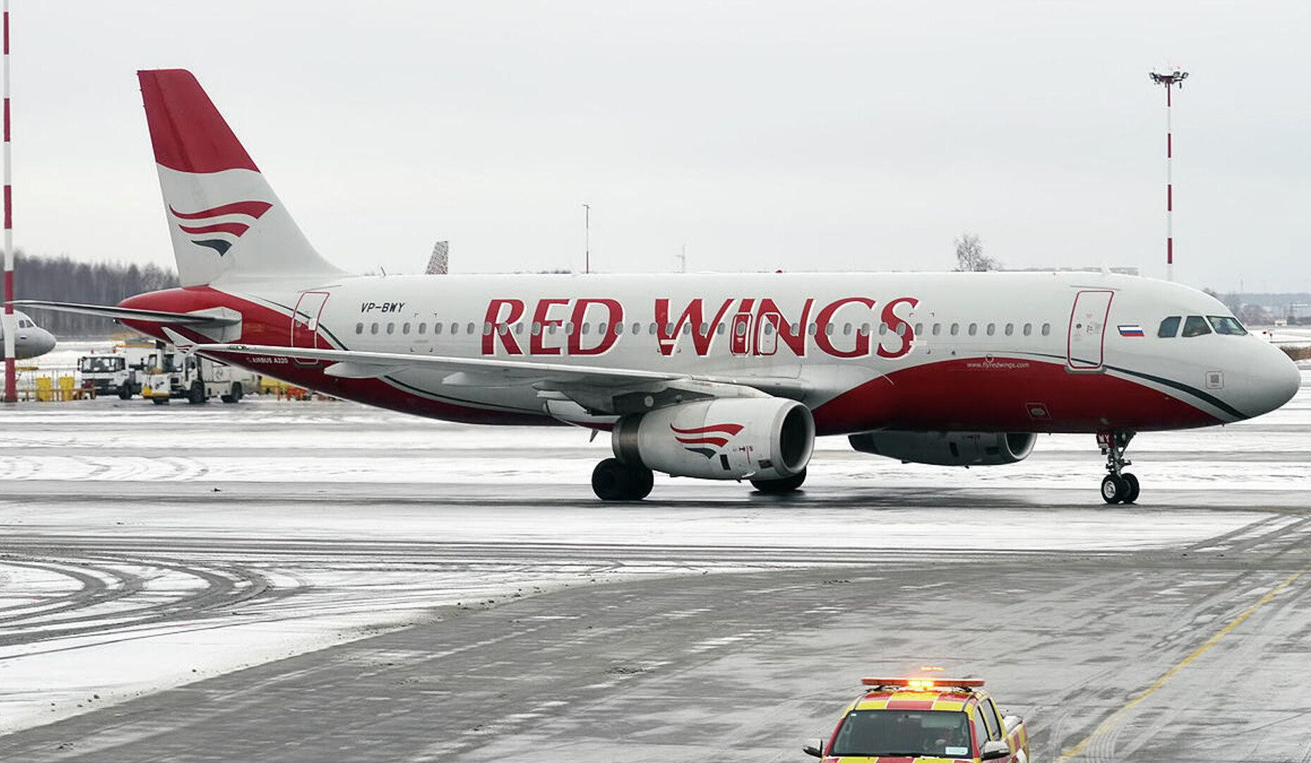 Միներալնիե Վոդիից Երևան թռչող ինքնաթիռը վթարային վայրէջք է կատարել Մինվոդիի  օդանավակայանում