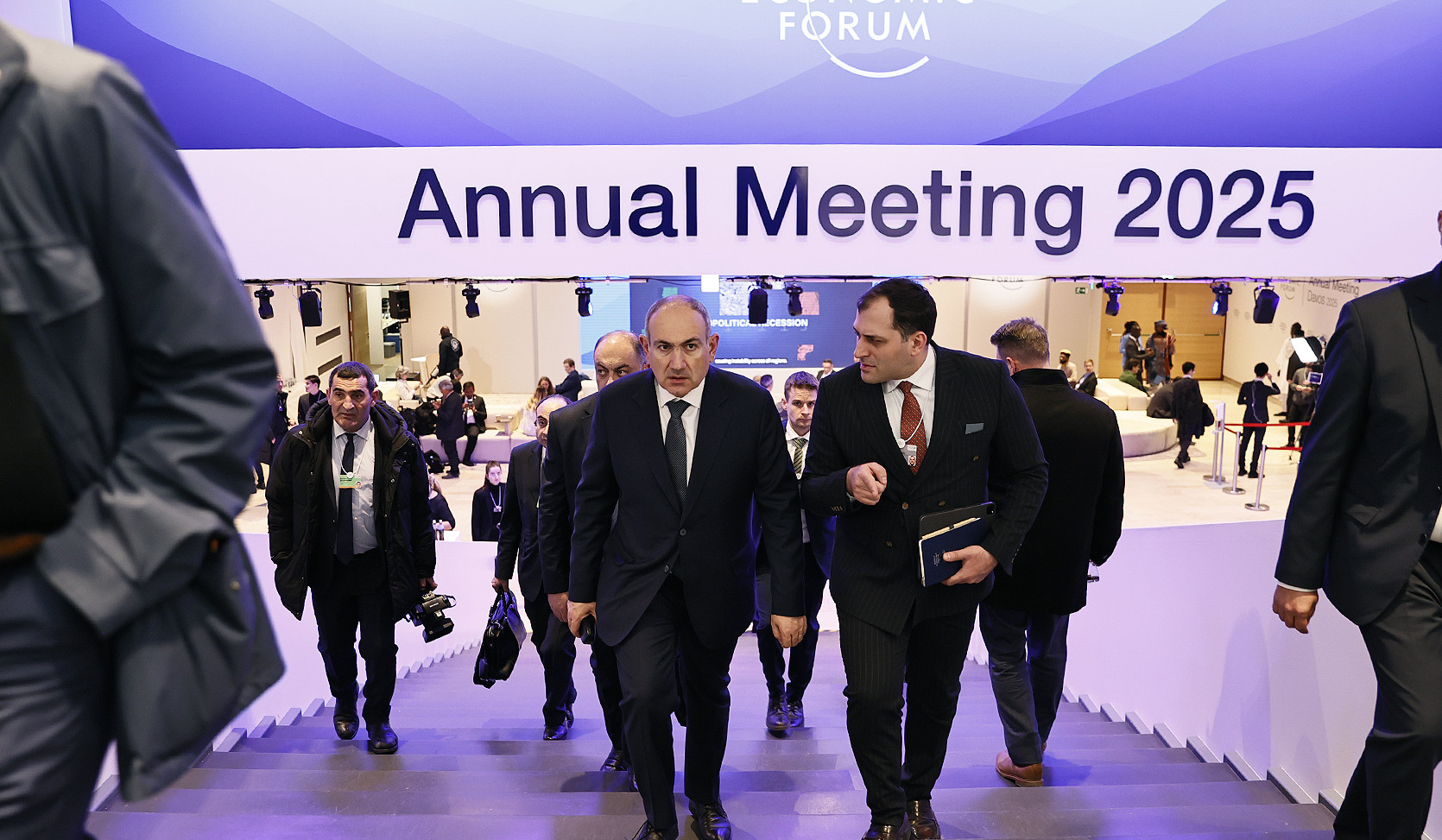 Վարչապետը հանդիպում է ունեցել աշխարհում առաջատար ներդրումային բանկերից Goldman Sachs-ի նախագահի հետ