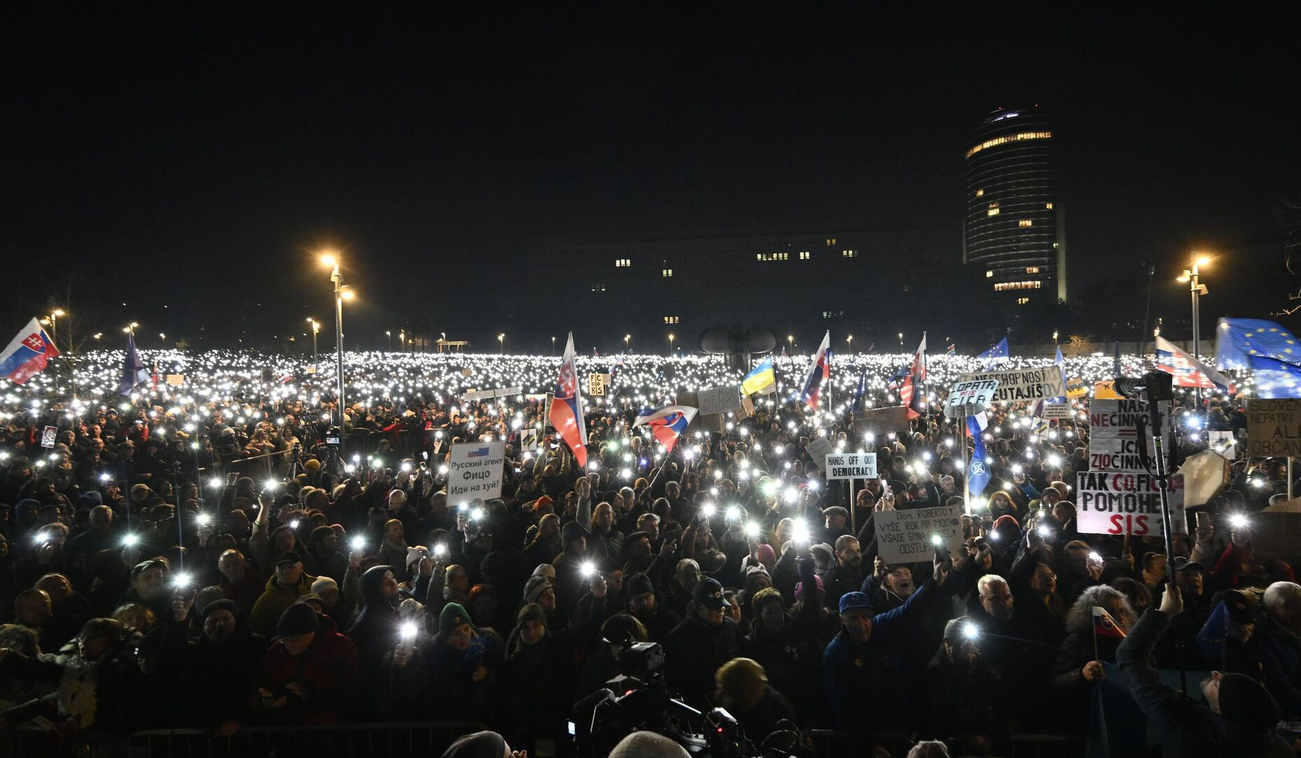 Protests in Slovakia after Prime Minister Fico tilts towards Russia