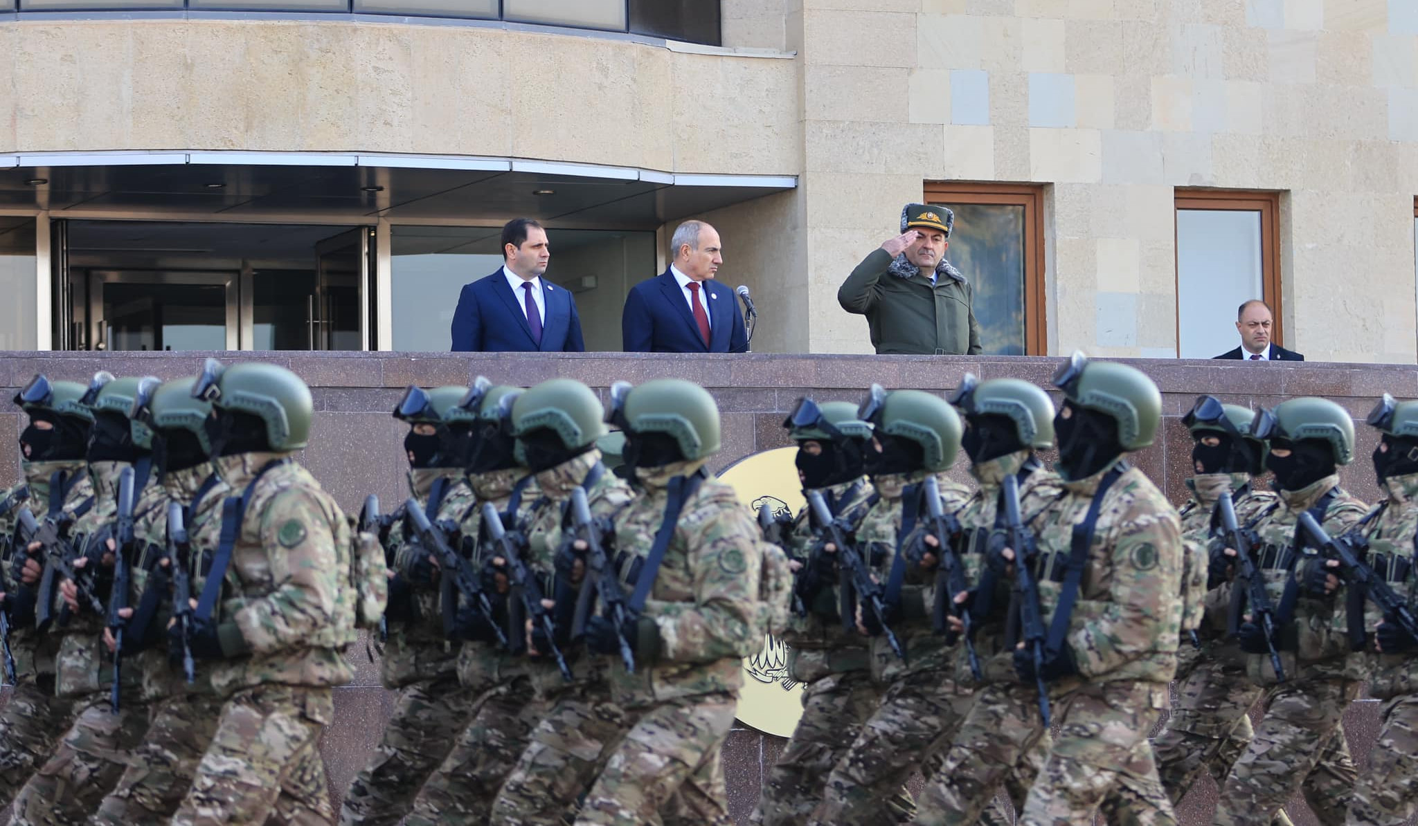 Վարչապետը ՊՆ վարչական համալիրում մասնակցել է ՀՀ բանակի կազմավորման 33-ամյակին նվիրված միջոցառումներին