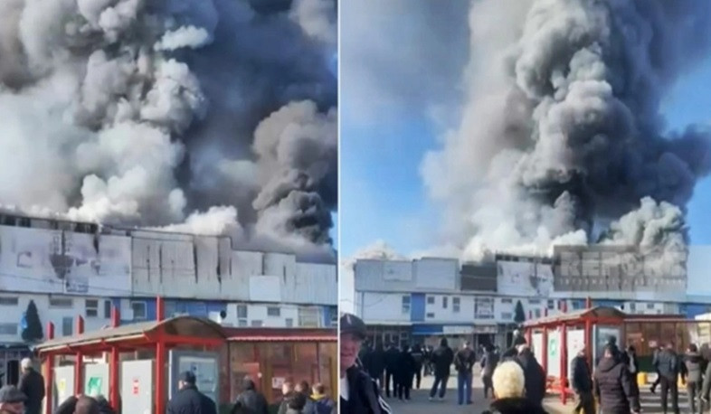 В Тбилиси вспыхнул пожар в крупном торговом центре