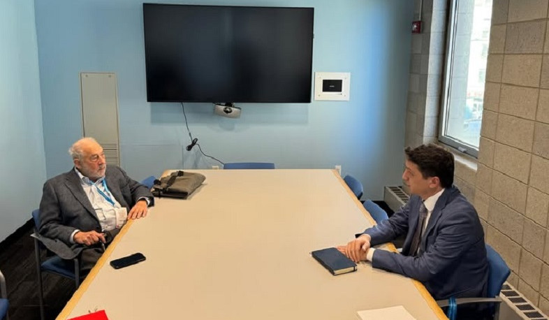 Վահե Հովհաննիսյանը և տնտեսագիտության Նոբելյան մրցանակի դափնեկիրը մտքեր են փոխանակել Հայաստանի հարկային ոլորտի բարեփոխումների մասին