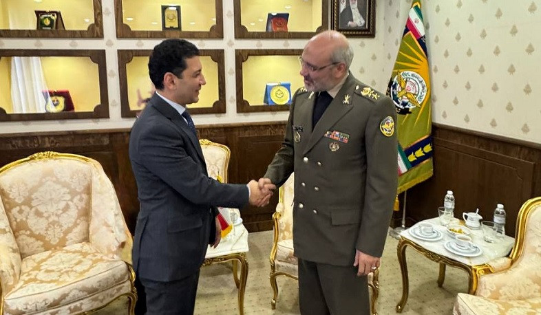 Դեսպան Հակոբյանի հետ հանդիպմանն ԻԻՀ գլխավոր շտաբի պետի տեղակալը վերահաստատել է ՀՀ տարածքային ամբողջականության վերաբերյալ Թեհրանի դիրքորոշումը