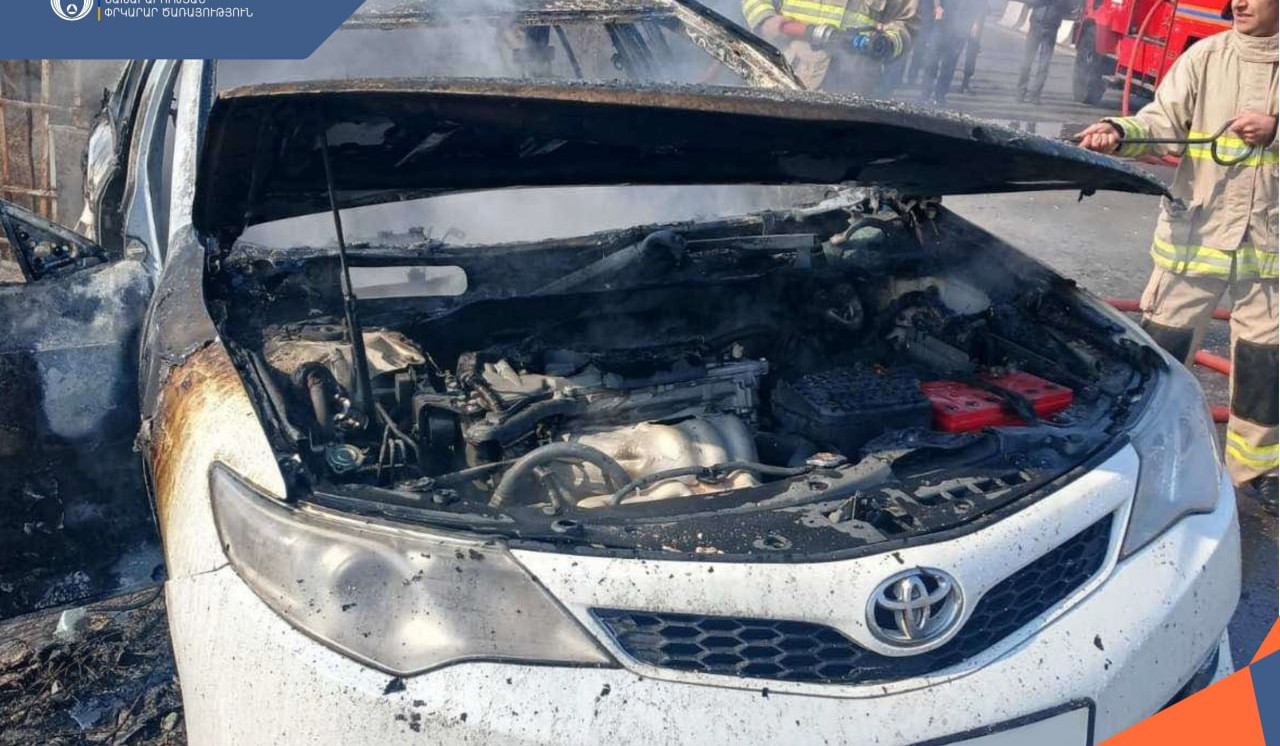 Մասիս քաղաքում ավտոմեքենա է այրվել