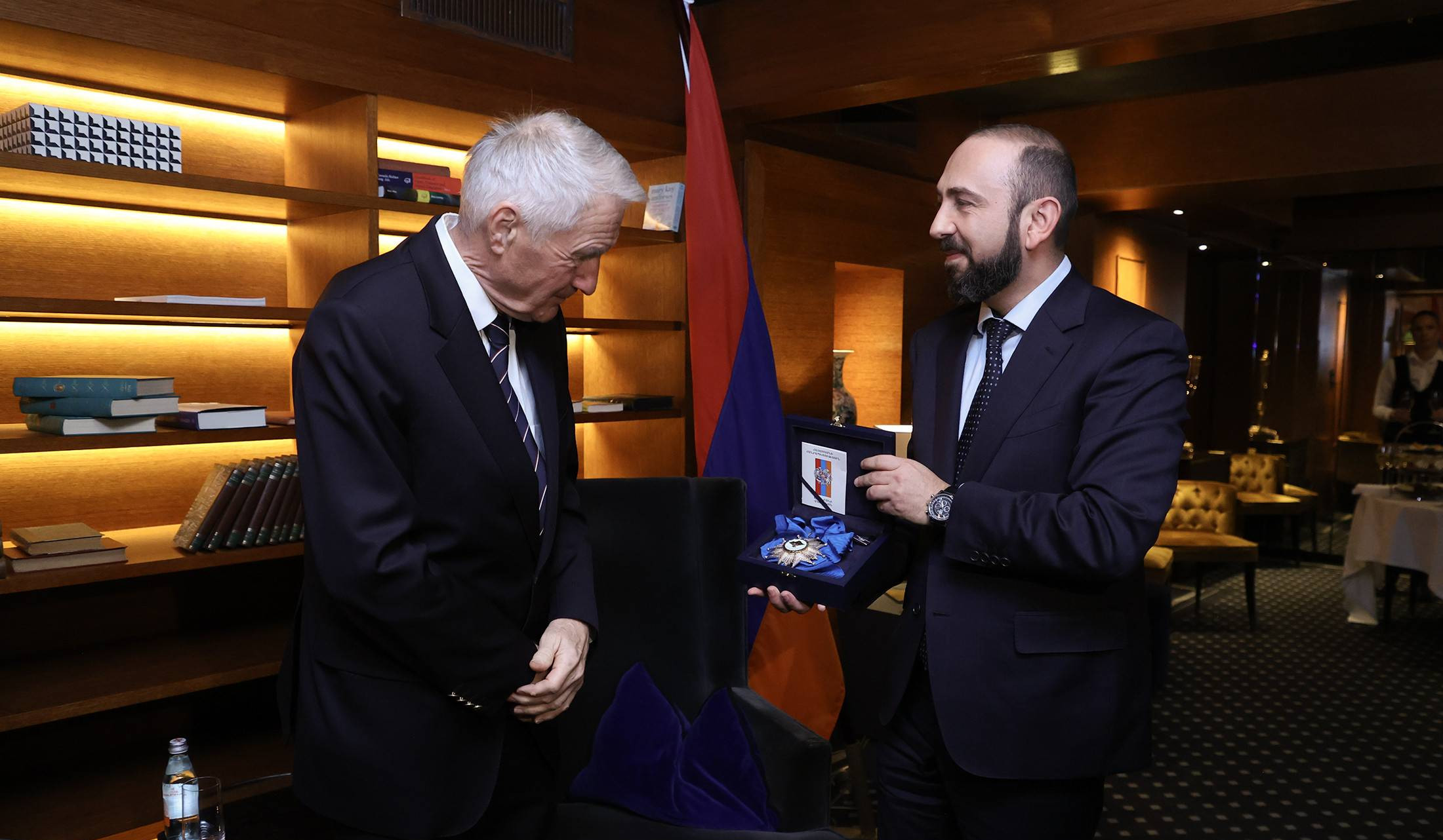 Արարատ Միրզոյանը Թյորնբորն Յագլանդին պարգևատրել է ՀՀ Պատվո շքանշանով