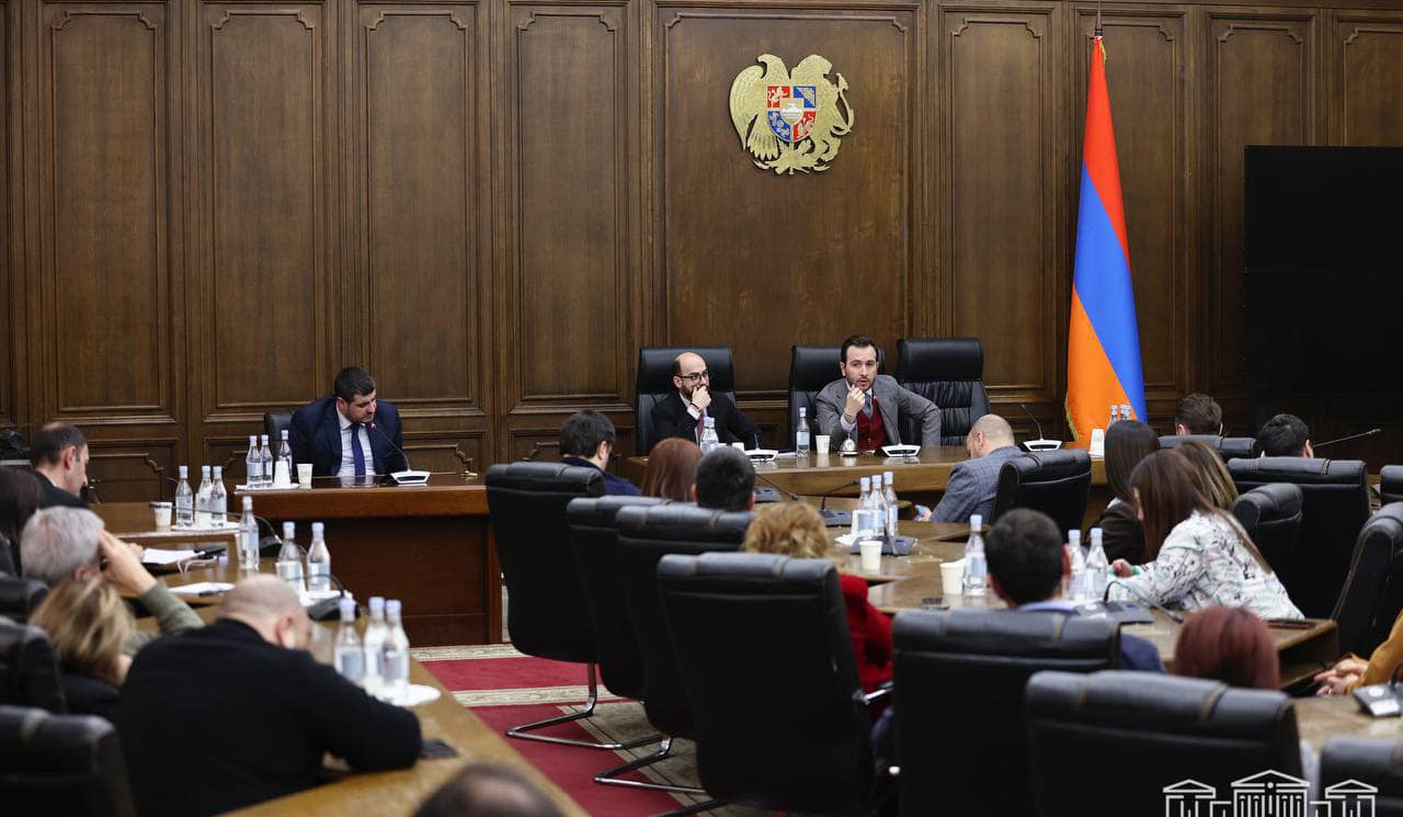 Ազգային ժողովում տեղի է ունեցել «Քաղաքացիական պայմանագիր» խմբակցության նիստ
