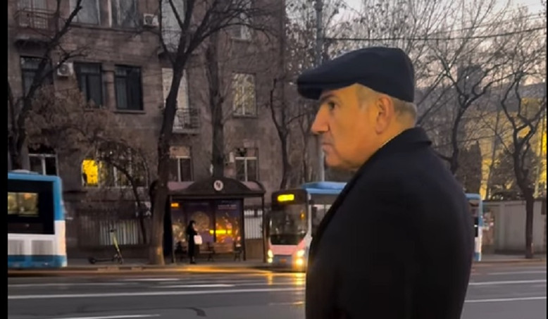 Ավտոբուսով եկա աշխատանքի․ վարչապետը տեսանյութ է հրապարակել