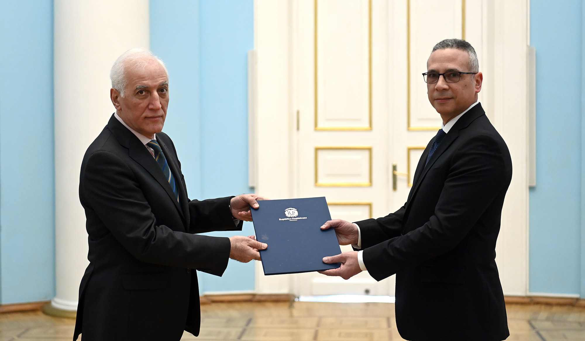 ՀՀ-ում Դոմինիկանայի Հանրապետության դեսպանը իր հավատարմագրերն է հանձնել նախագահ Խաչատուրյանին