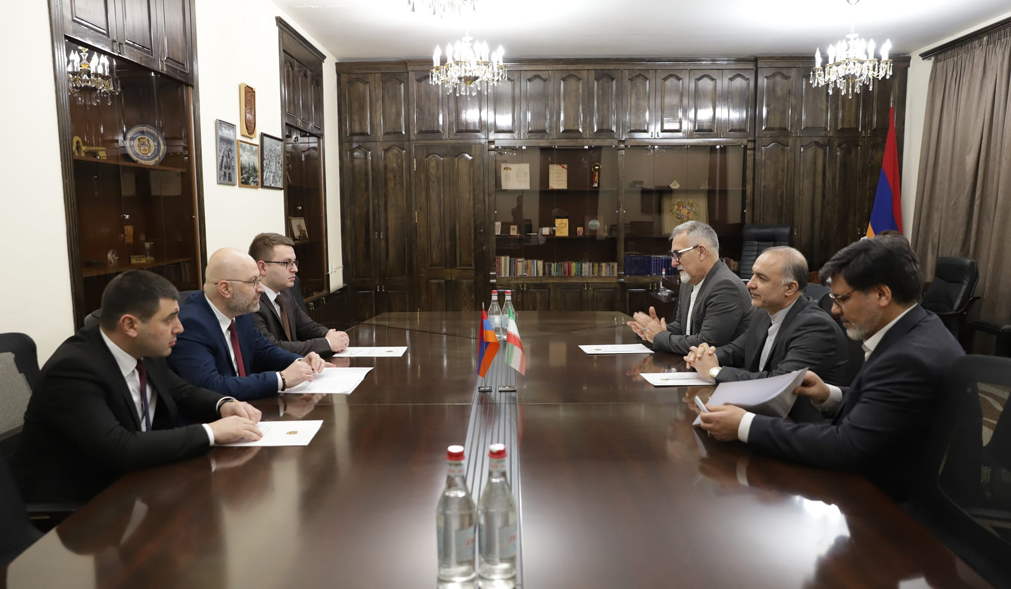 Շիրակի մարզպետը Իրանի դեսպանի հետ հանդիպմանն անդրադարձել է հայ-իրանական հարաբերություններին