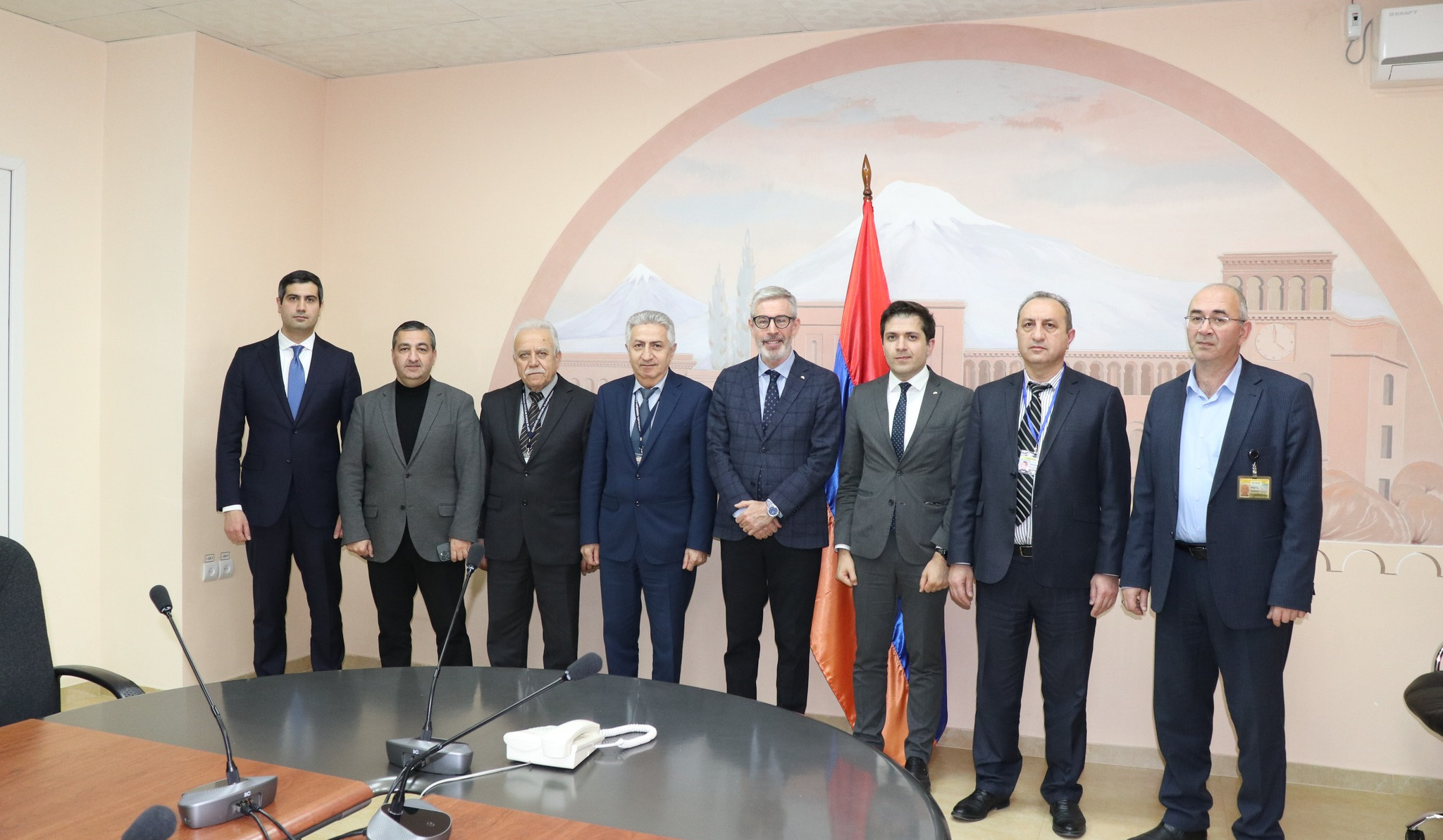 Շվեդիայի դեսպանի հետ քննարկվել են Հայաստանում նոր էներգաբլոկի կառուցման ծրագրին առնչվող հարցեր