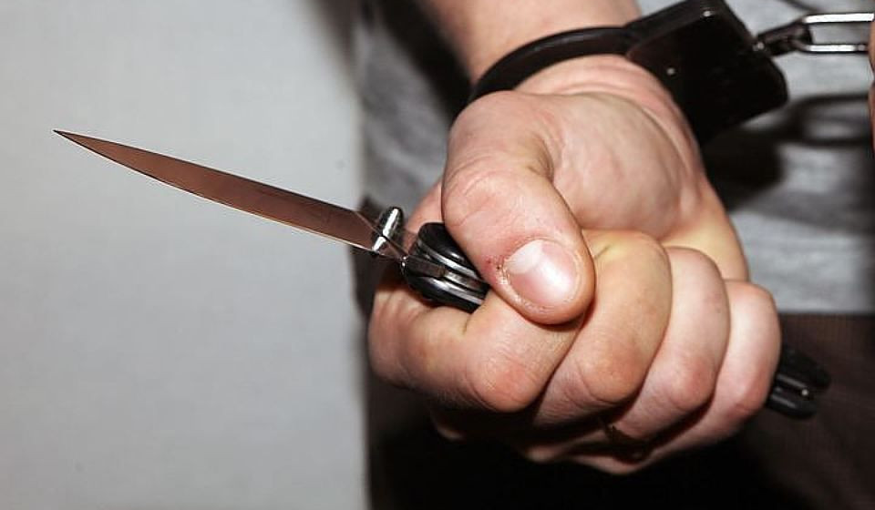 Երևանում 49-ամյա հարևանը դանակահարել է 16-ամյա դեռահասի