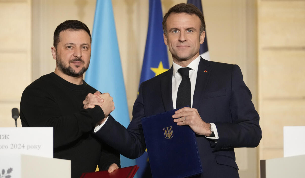 Macron and Zelensky summarize discussions with European leaders