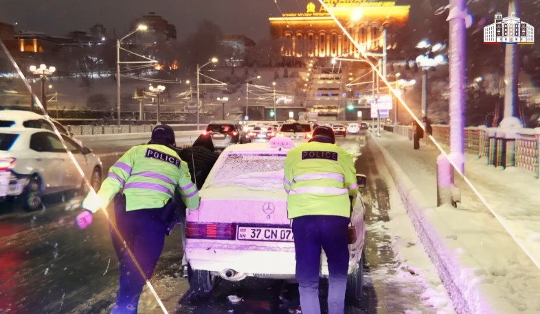 Փրկարարներն ու ոստիկանները արգելափակումից դուրս են բերել 1430 տրանսպորտային միջոց, օգնություն են ցուցաբերել 2889 քաղաքացու