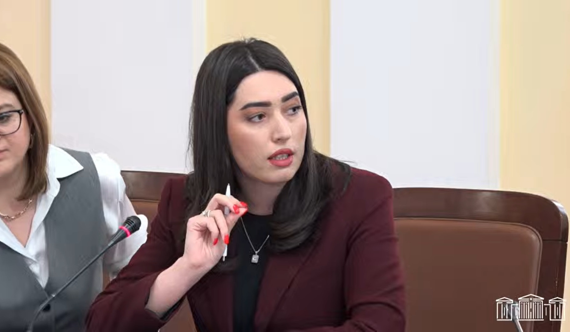 Հարցվածների շուրջ 72 տոկոսը վստահում է ոստիկանությանը կամ ունի առնվազն չեզոք դիրքորոշում. ՆԳ նախարարը՝ սոցհարցումների մասին