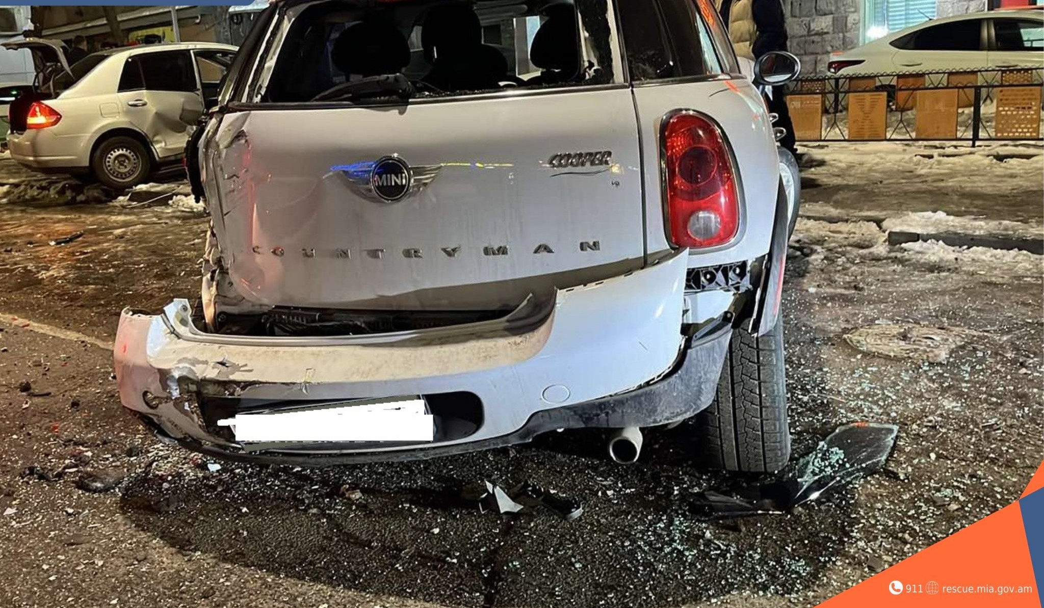 Վարդանանց փողոցում մեքենաներ են բախվել․ կան տուածներ