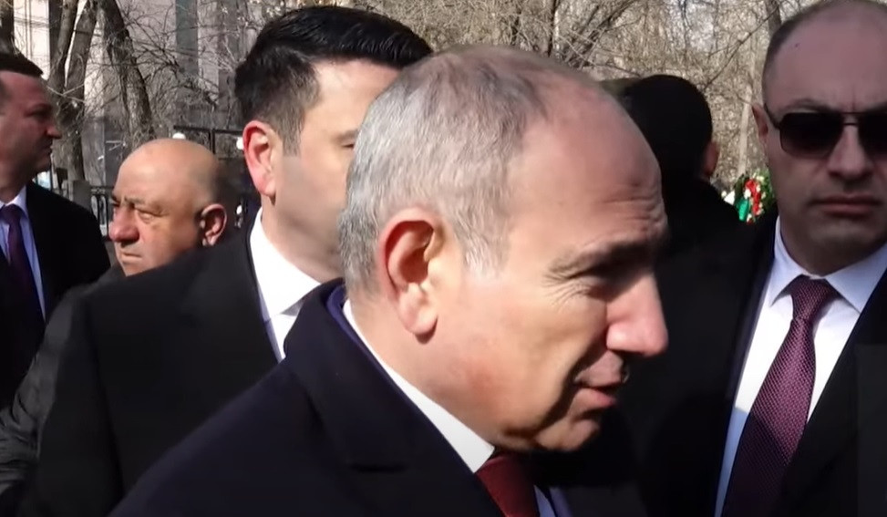 Մենք բոլոր բանակցություններում Բաքվում պահվող հայերի հարցը բարձրացնում ենք. վարչապետ