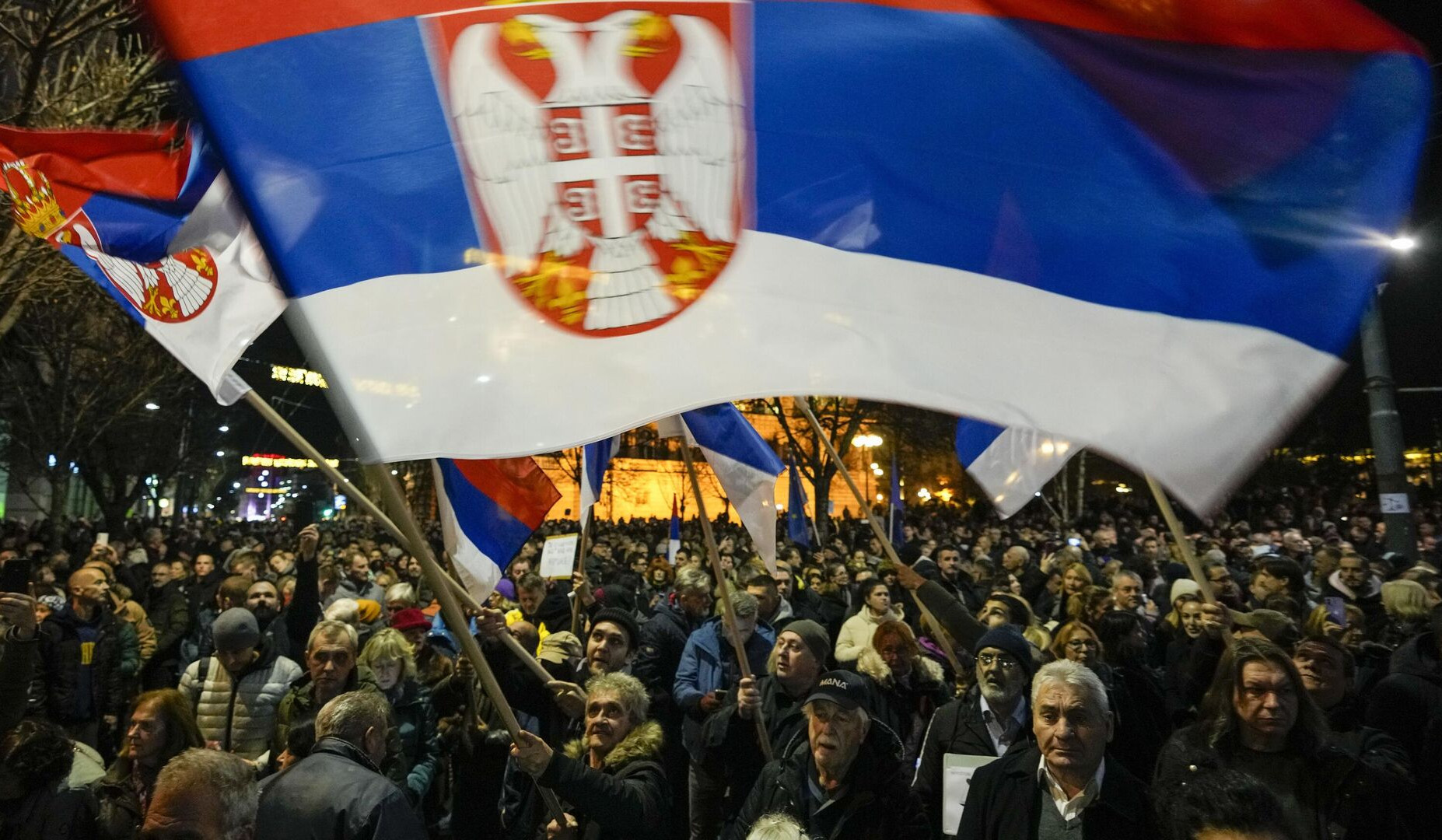 Սերբիայում ցուցարարները կրկին պահանջում են հետաքննել Նովի Սադում տեղի ունեցած ողբերգությունը