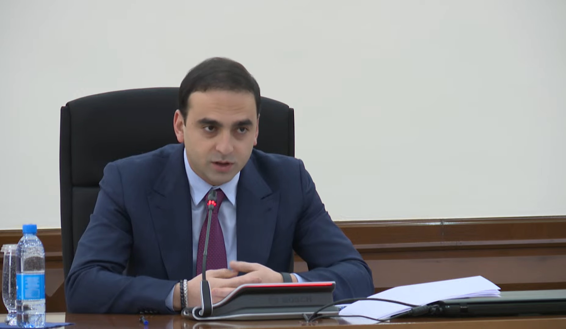 Ցերեկային փոքր փոշեկուլների աշխատանքի էֆեկտիվության վերաբերյալ ինձ մոտ հարցեր են առաջացել. Ավինյան