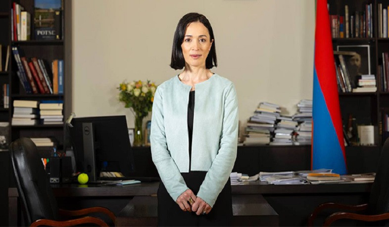 Ժաննա Անդրեասյանը Երևանի թիվ 148 դպրոց չնախատեսված այցի ընթացքում ճշգրտել է հնարավոր դրամահավաքի վերաբերյալ ահազանգերի հետ կապված հարցեր