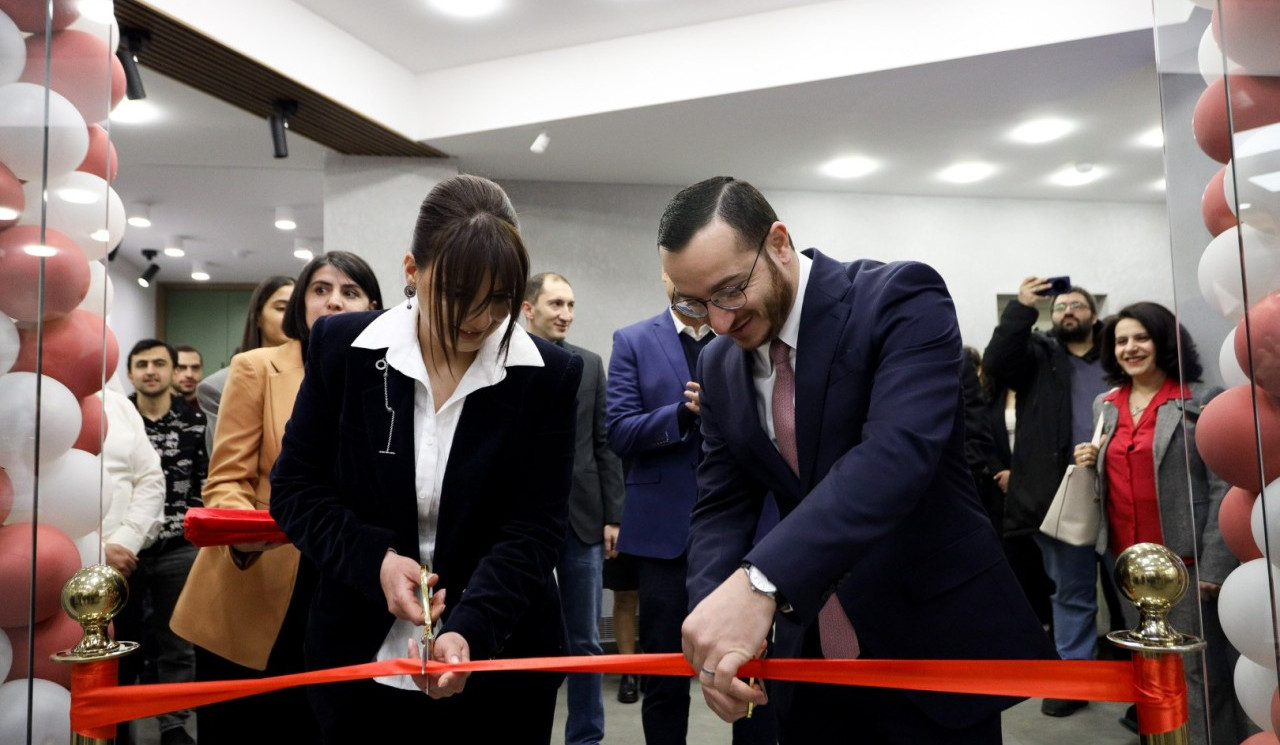 ԲՏԱ նախարարը մասնակցել է Microchip Technology-ի հայաստանյան նոր գրասենյակի բացման արարողությանը