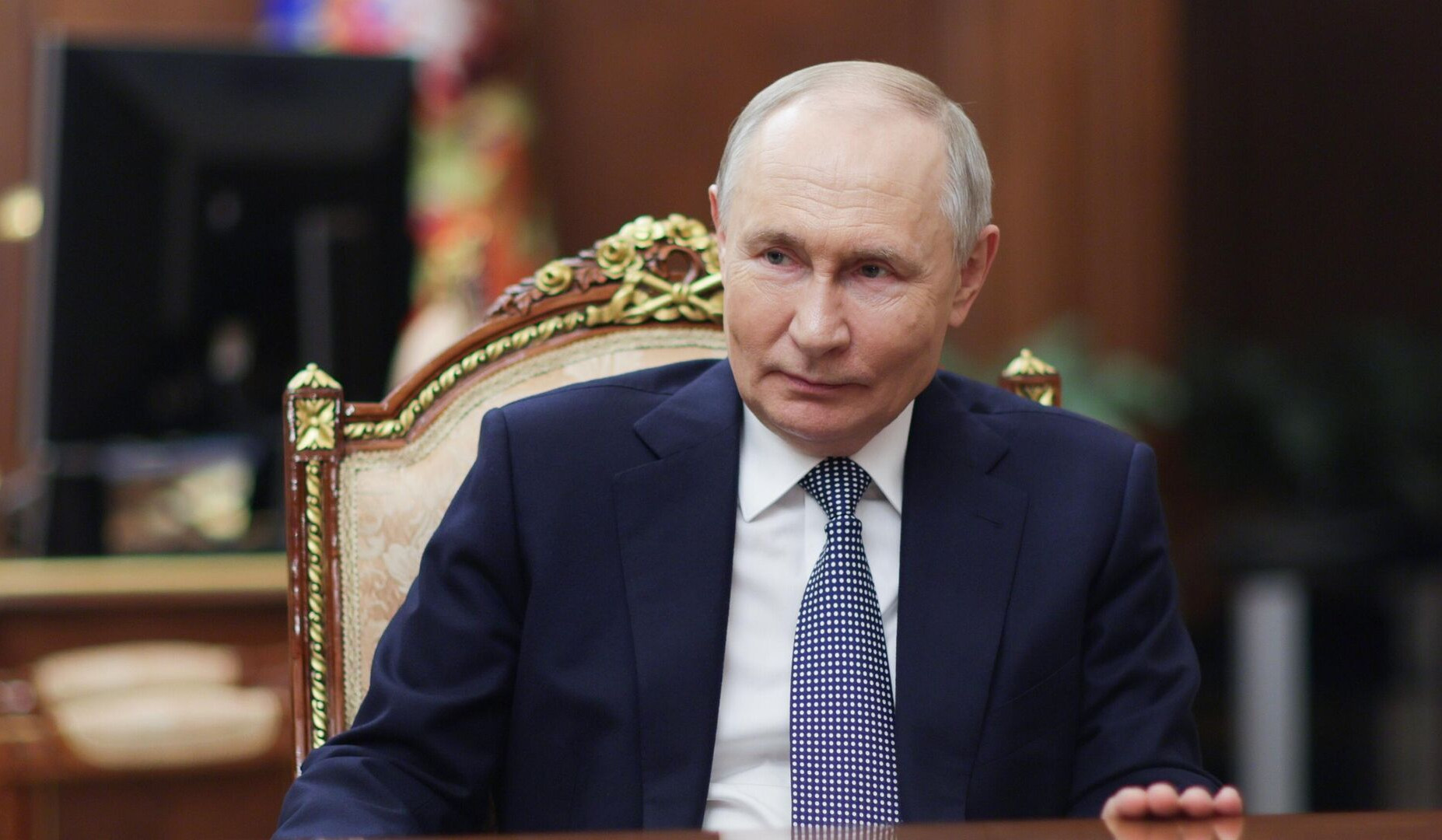 Урегулирование на Украине должно соответствовать интересам безопасности России: Путин