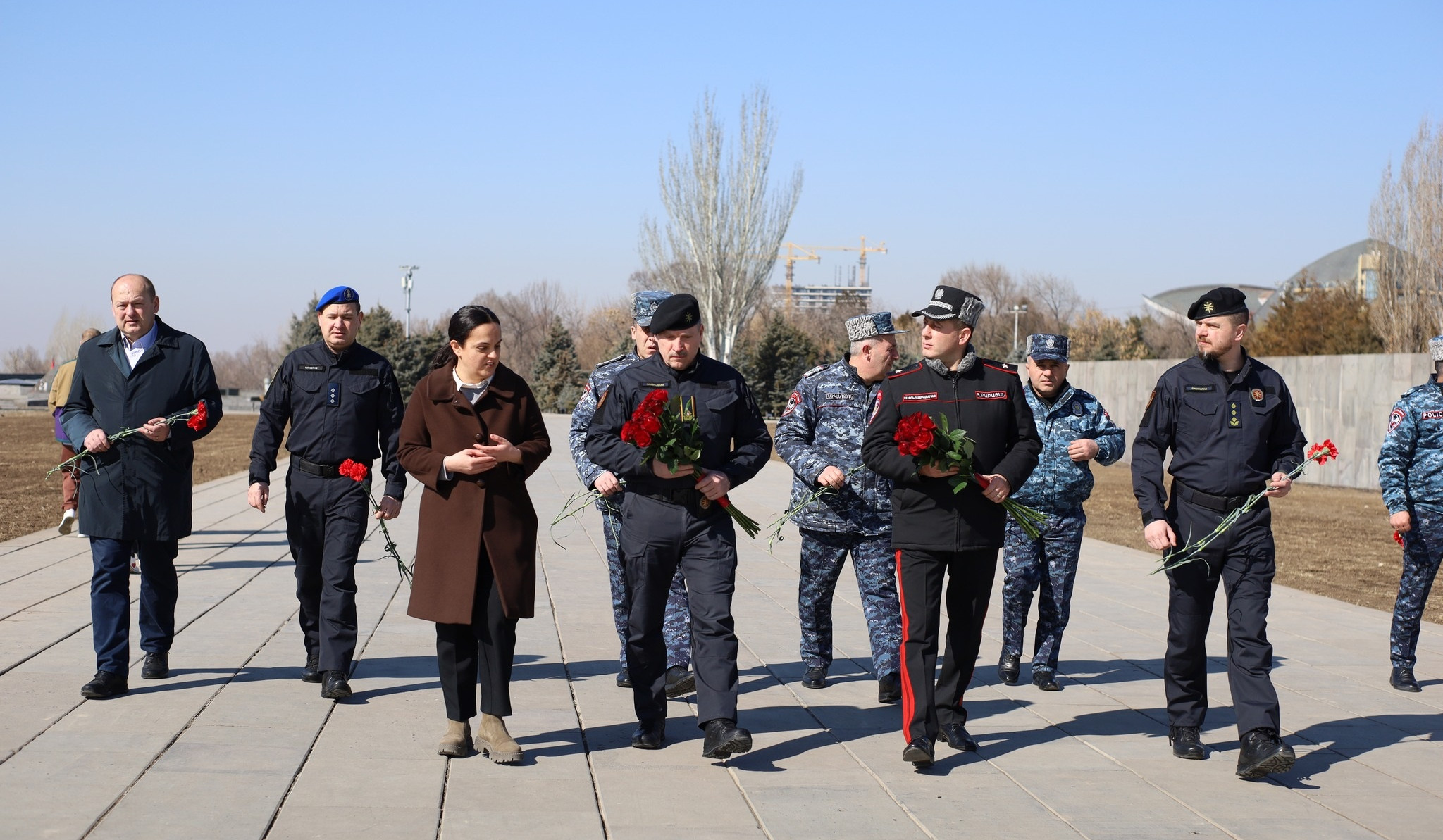 Litva İctimai Təhlükəsizlik Xidmətinin komandanının rəhbərlik etdiyi nümayəndə heyəti Erməni Soyqırımı Memorial Kompleksini ziyarət edib.