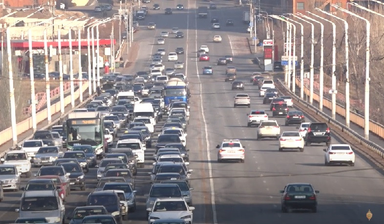 Մեկ շաբաթում Երևանում արձանագրվել է երթևեկության կանոնների 4059 խախտում, մարզերում՝ 12888