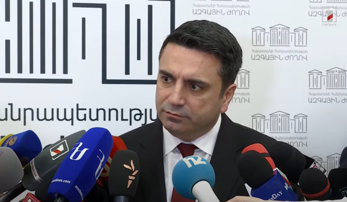 Как это может быть односторонним, если все положения касаются обеих сторон: Ален Симонян о мирном соглашении