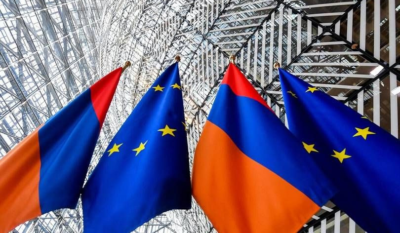 Национальное собрание приняло во втором чтении и полностью проект Закона о начале процесса вступления РА в ЕС