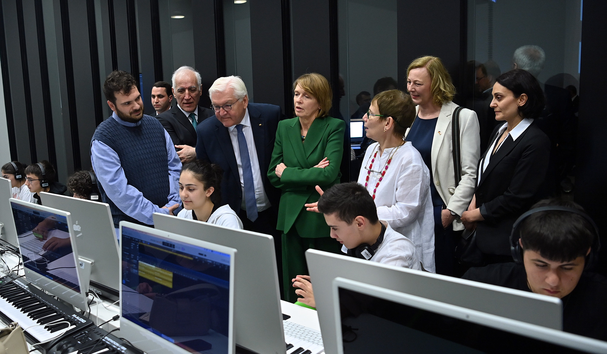 Վահագն Խաչատուրյանը և Գերմանիայի նախագահն այցելել են Թումո ստեղծարար տեխնոլոգիաների կենտրոն