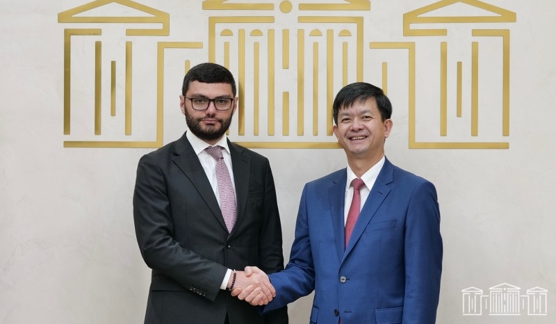 Վիետնամի ԱԺ գլխավոր քարտուղար-աշխատակազմի ղեկավարին են ներկայացվել ՀՀ ԱԺ աշխատակազմի հաջողված ծրագրերը