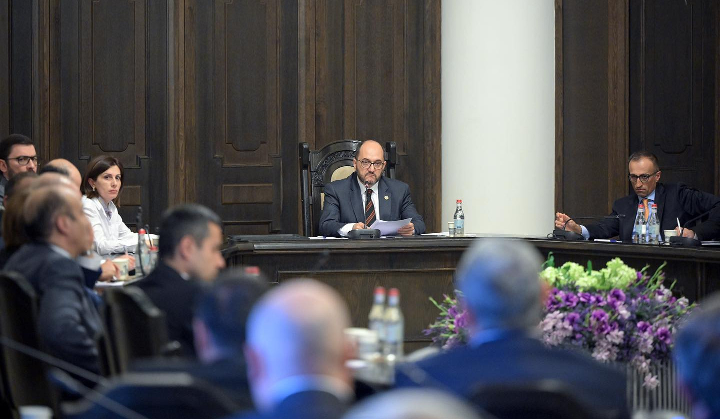 Կառավարությունում ԲԿ-ների ներկայացուցիչների հետ քննարկվել են էլեկտրոնային դեղատոմսերին անցնելու գործընթացի խնդիրները