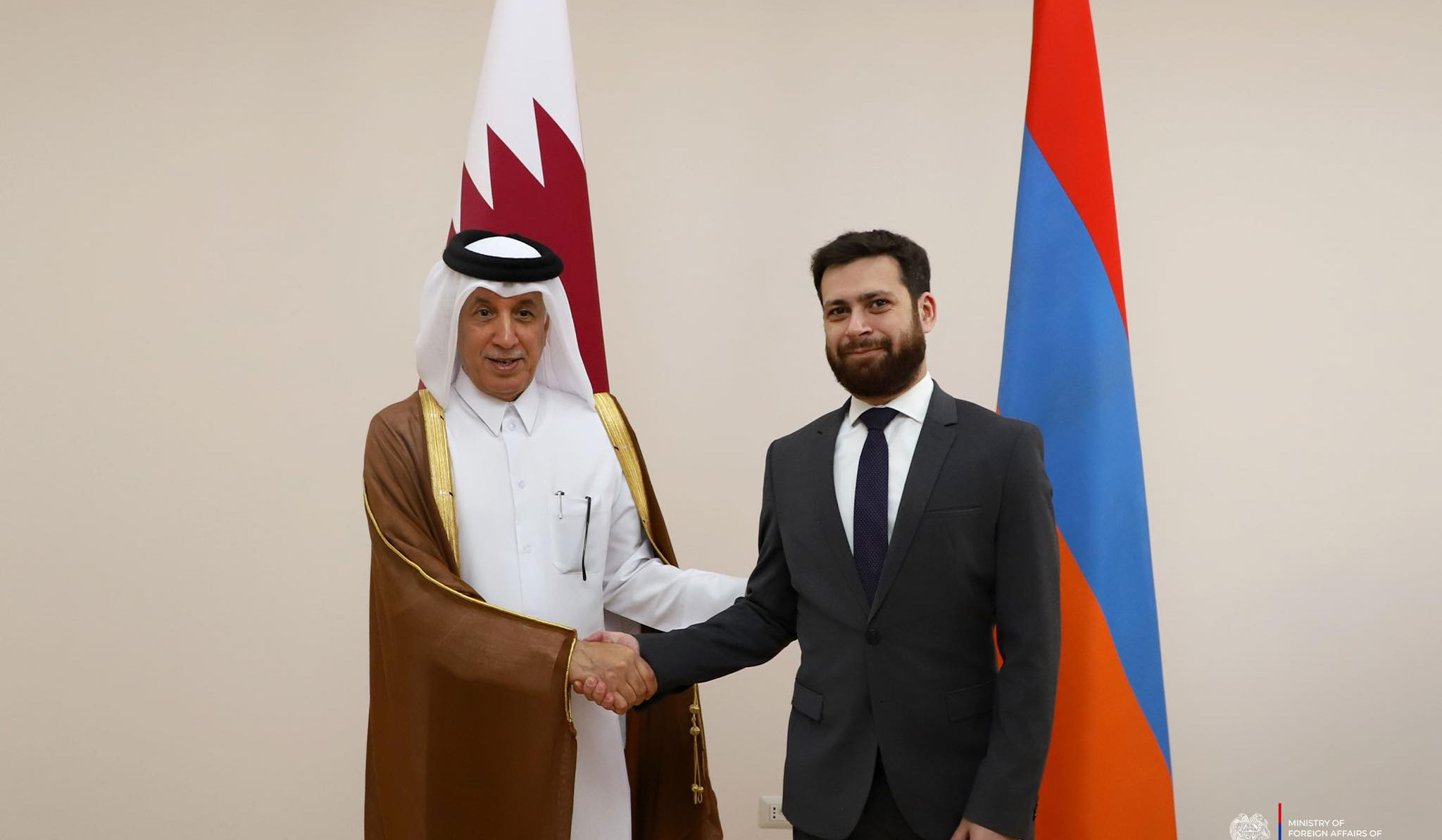 ՀՀ ԱԳ փոխնախարարը և Կատարի ԱԳ պետնախարարը քննարկել են Հայաստանի և Կատարի միջև փոխգործակցության հարցեր