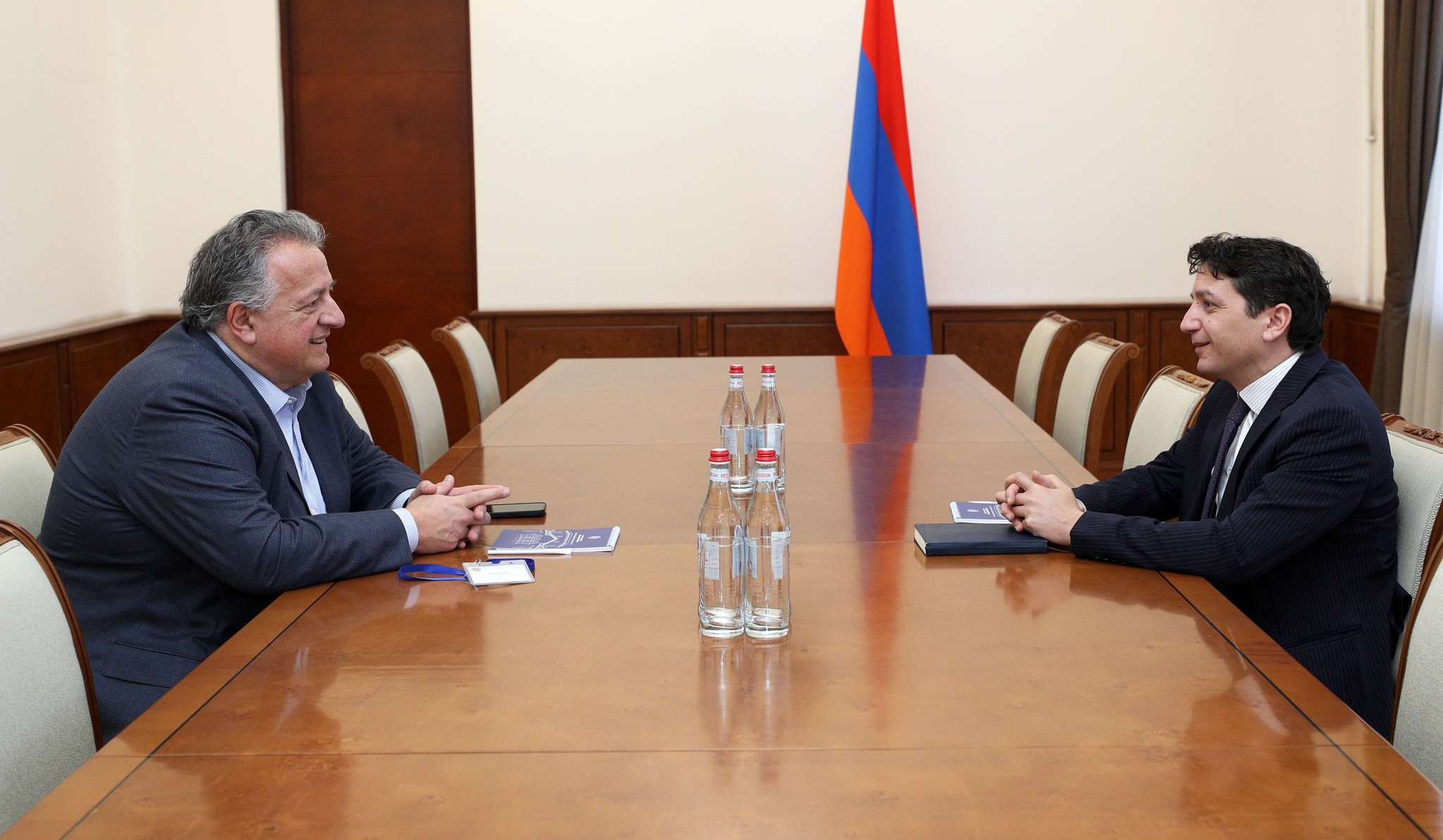 Vahe Hovhannisyan presented to Noubar Afeyan opportunities for improving investment climate in Armenia