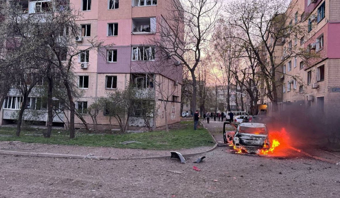 Children among 18 killed in Russian attack on Zelensky's home city