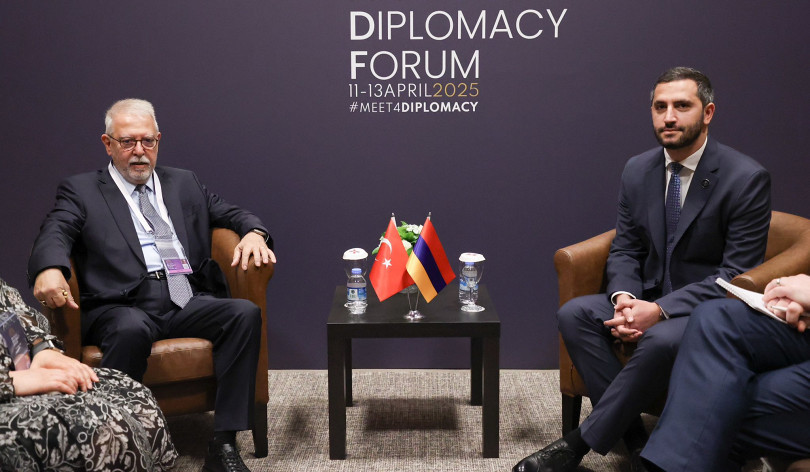 Провел хорошую дискуссию о процессе нормализации отношений между Арменией и Турцией с Сердаром Кылычем: Рубен Рубинян