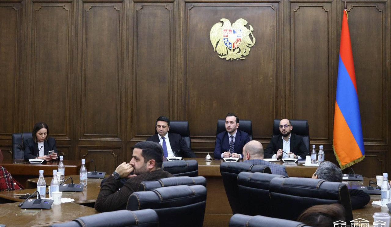 Ազգային ժողովում տեղի է ունեցել «Քաղաքացիական պայմանագիր» խմբակցության նիստ