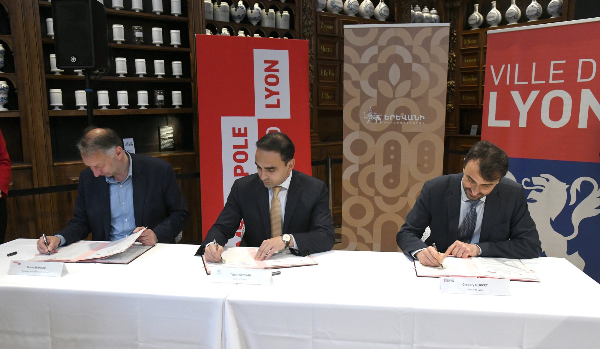 Ստորագրվել է Երևան-Լիոն-Լիոնի մետրոպոլիա եռամյա համագործակցության համաձայնագիր