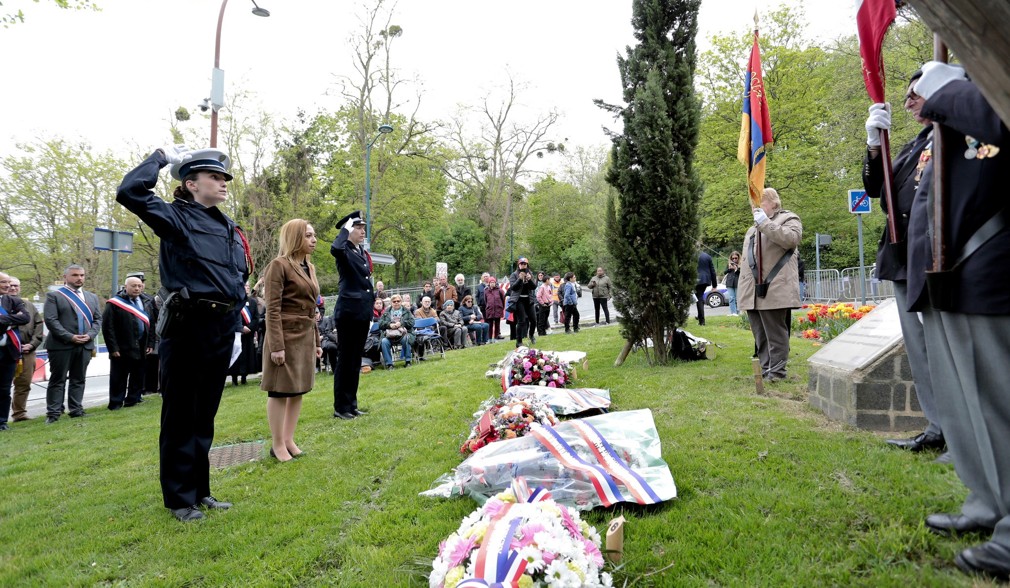 В городе Лила недалеко от Парижа состоялась официальная церемония памяти, посвященная 110-й годовщине Геноцида армян