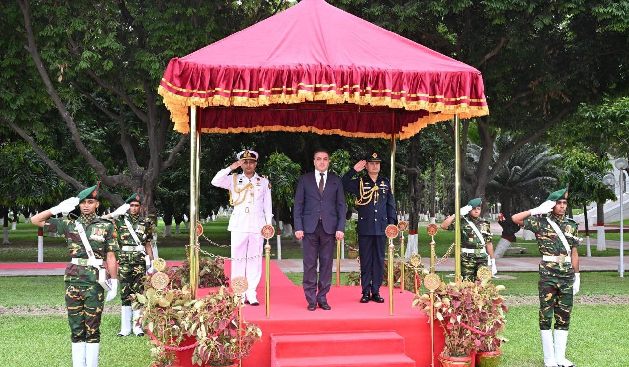 Դեսպան Վահագն Աֆյանն իր հավատարմագրերն է հանձնել Բանգլադեշի նախագահ Մոհամմեդ Շահաբուդդինին