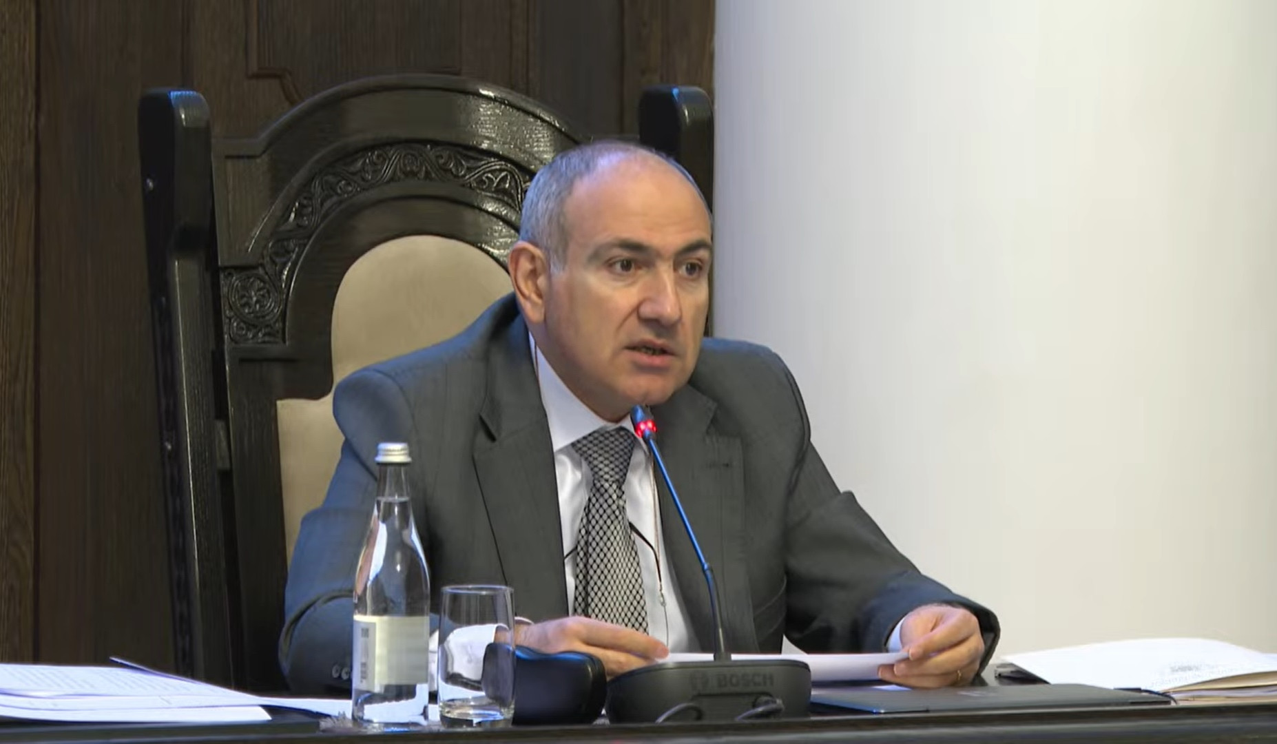 Քանի դեռ բոլոր քաղաքացիները չունեն ID քարտ, թվայնացում չի լինելու, թվայնացման անկյունաքարը ID քարտն է. Փաշինյան