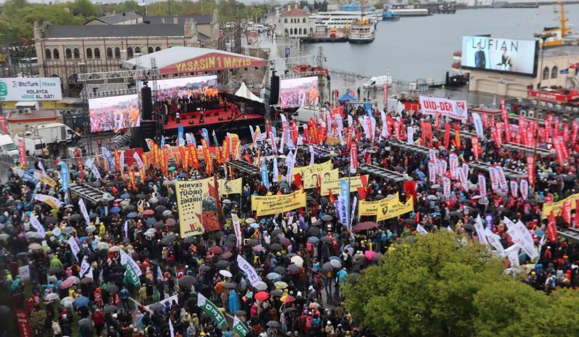 В Турции проходят первомайские демонстрации.
