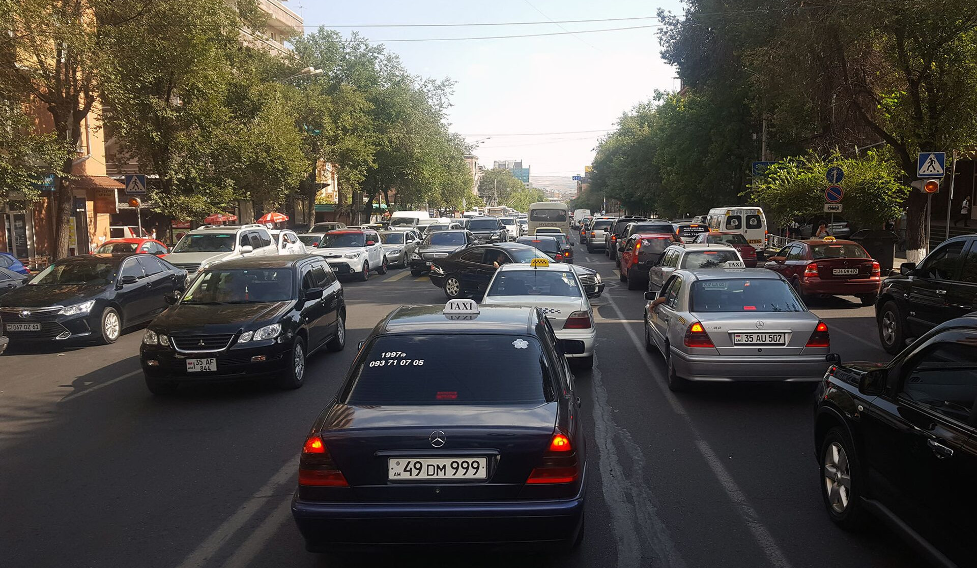 Երթևեկության կազմակերպման փոփոխություն՝ Սարյան փողոցից դեպի Մաշտոցի պողոտա ուղղությամբ