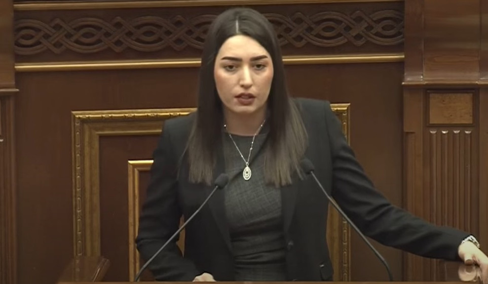 Դարձրել ենք 3 ամիս. ՆԳ նախարարը՝ Հայաստանում երթևեկող քաղաքացիների վարորդական վկայականների պահպանման ժամկետի մասին