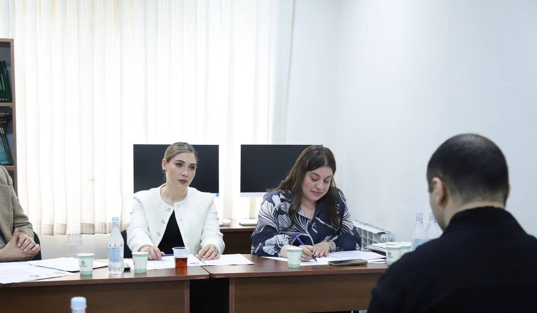 Արդարադատության նախարարը հանդիպել է «Նուբարաշեն» ՔԿՀ-ում գտնվող ցմահ դատապարտյալներին