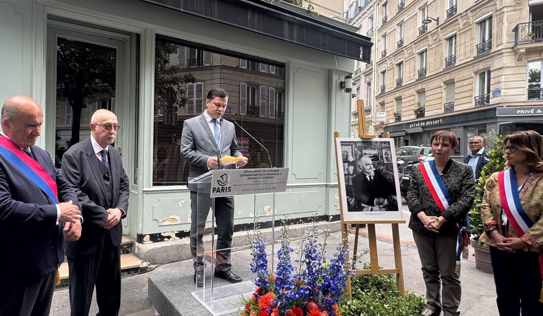 Արշակ Չոպանյանի հիշատակին նվիրված հուշատախտակի բացում Փարիզի 9-րդ շրջանում
