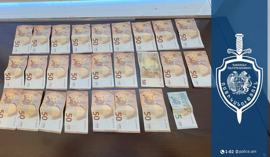 Աթենք-Երևան չվերթի ինքնաթիռում ուսապարկից գումար գողացած օտարերկրացին ձերբակալվել է