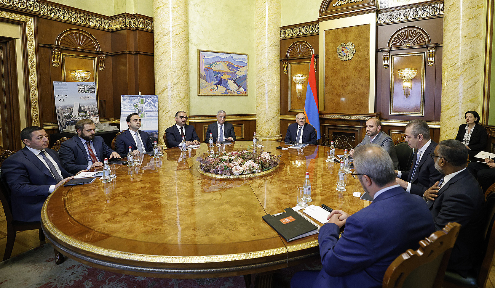 Վարչապետի գլխավորությամբ քննարկվել է Երևանում համաշխարհային առևտրի կենտրոնի կառուցման ծրագրի ընթացքը