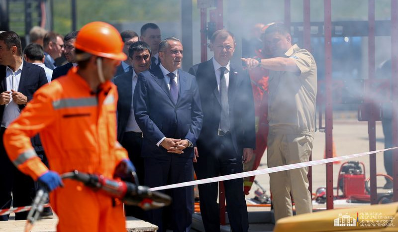 Կամո Ցուցուլյանը ռուս գործընկերոջ հետ ներկա է եղել արտակարգ իրավիճակների տարբեր սցենարներով ցուցադրական վարժանքին